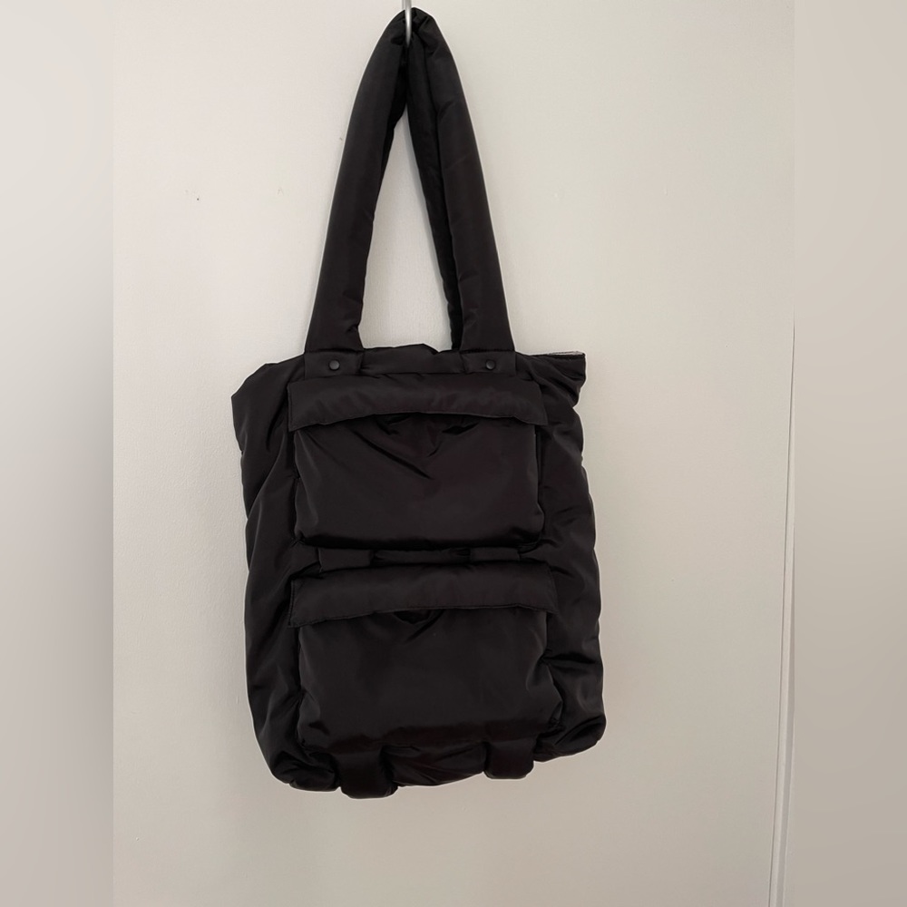 Dagne Dover Jemi tote in black. In great condition. Used ~10 times.